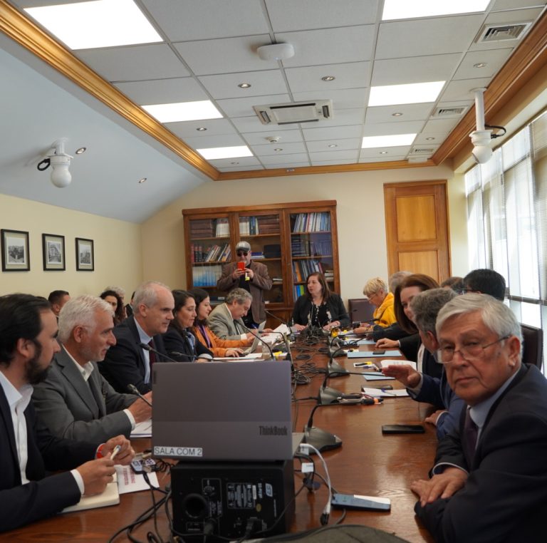 AGORECHI expone en comisión del Senado por posible reducción presupuestaria para el 2026