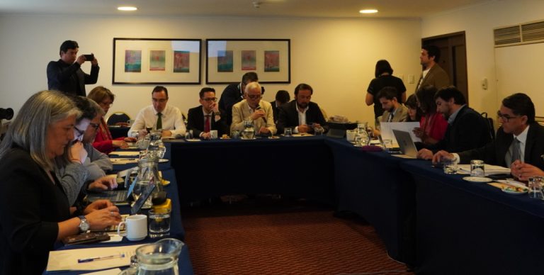 Gobernadores regionales manifiestan su preocupación por proyecto de Ley de Presupuesto 2026 