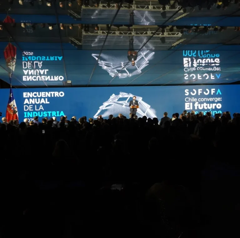 Vicepresidente de AGORECHI asiste a Encuentro Anual de la SOFOFA