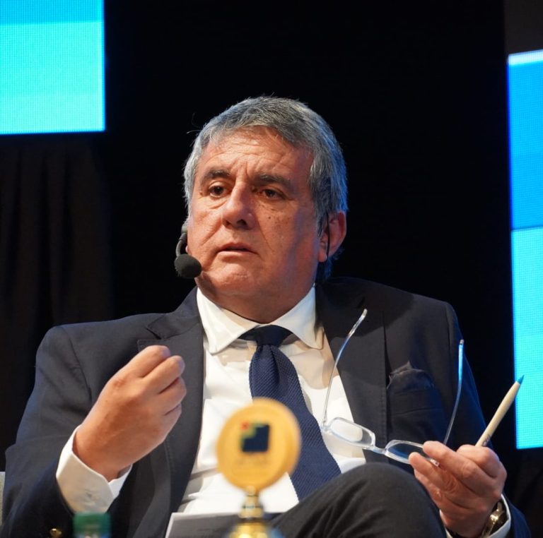 Presidente de Agorechi participa en seminario sobre implementación de los Servicios Locales de Educación