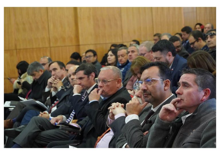 Gobernadores regionales participan en encuentro nacional de consejeras y consejeros regionales desarrollado en Valparaíso