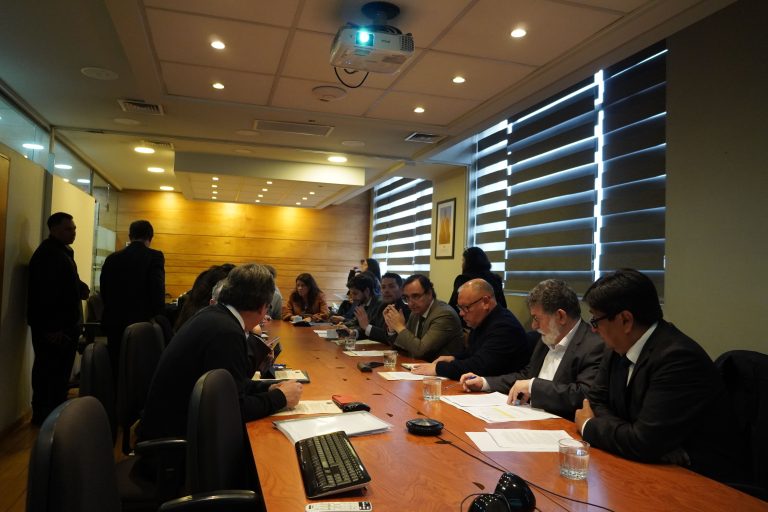 Asociación de Gobernadores Regionales sostuvo reunión con Dirección de Presupuestos